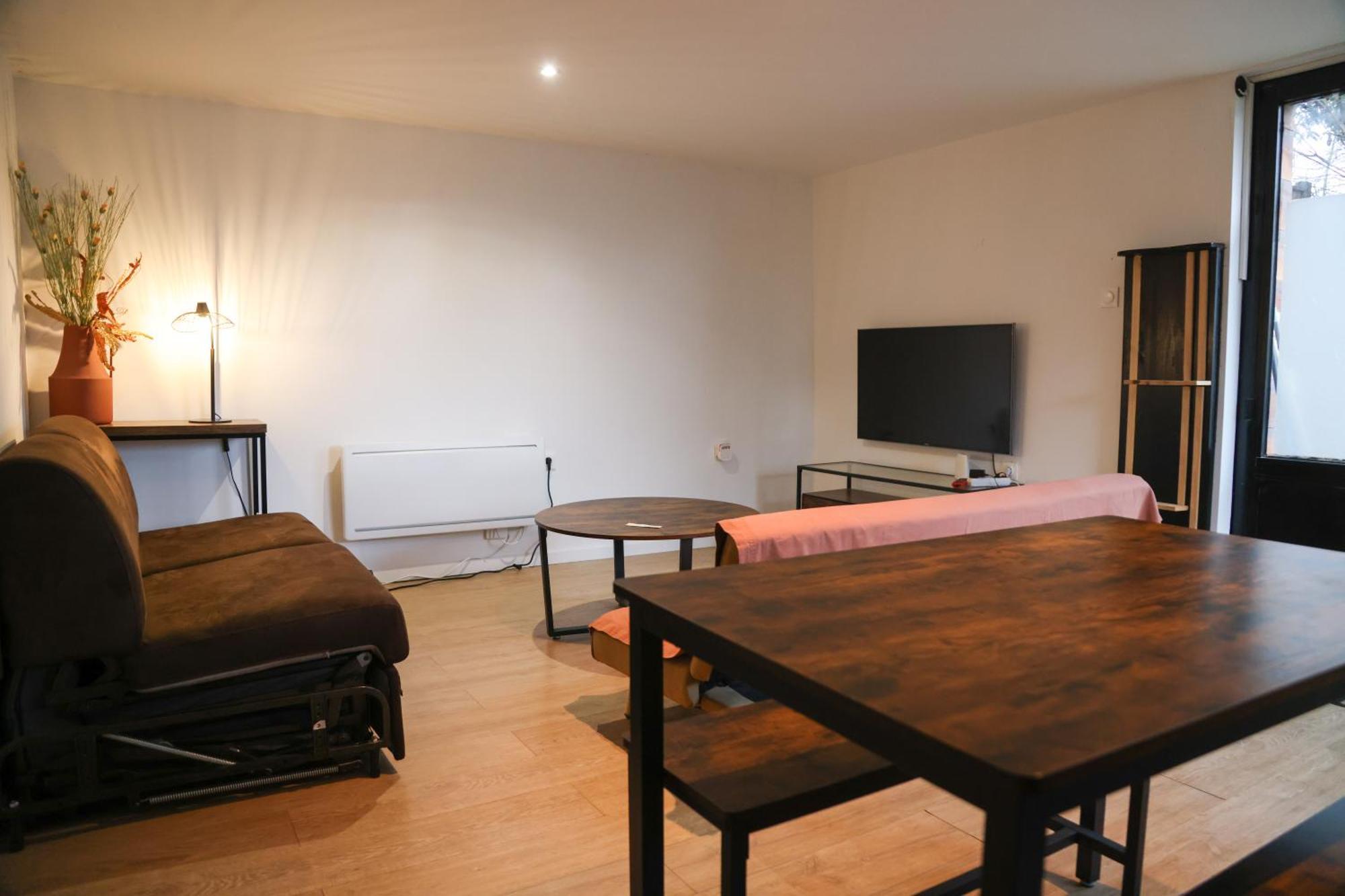 Appartement Avec Une Chambre Montlhéry 外观 照片